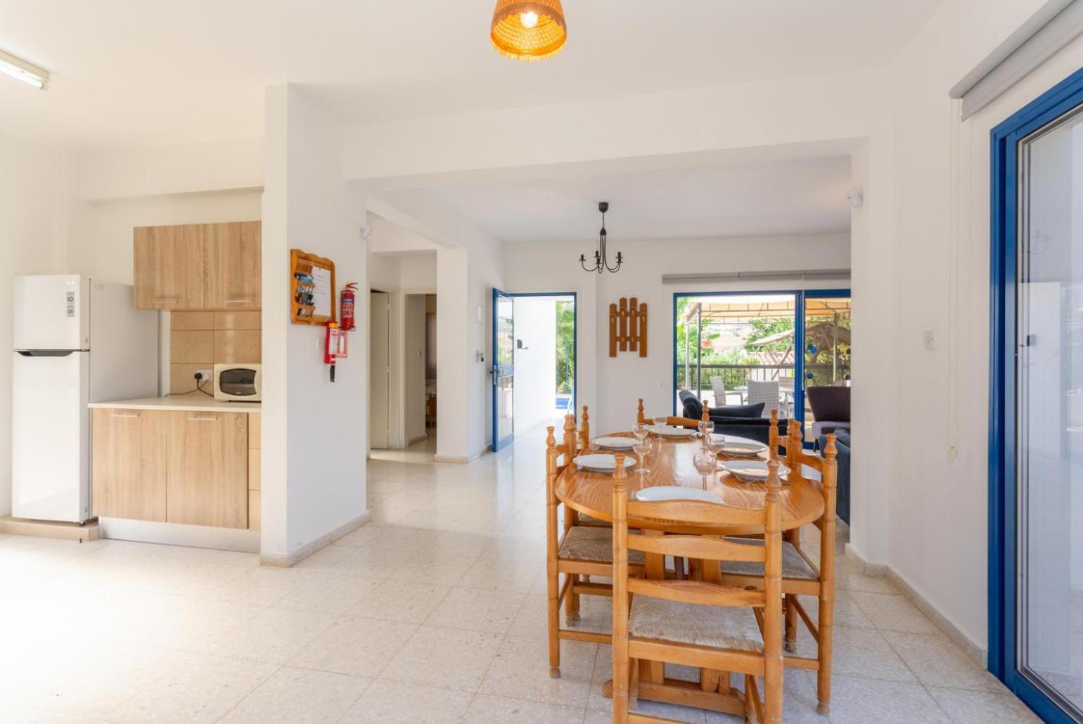 Villa Charoula Pente Paphos Exterior foto