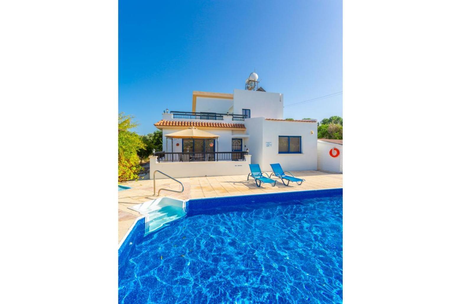 Villa Charoula Pente Paphos Exterior foto