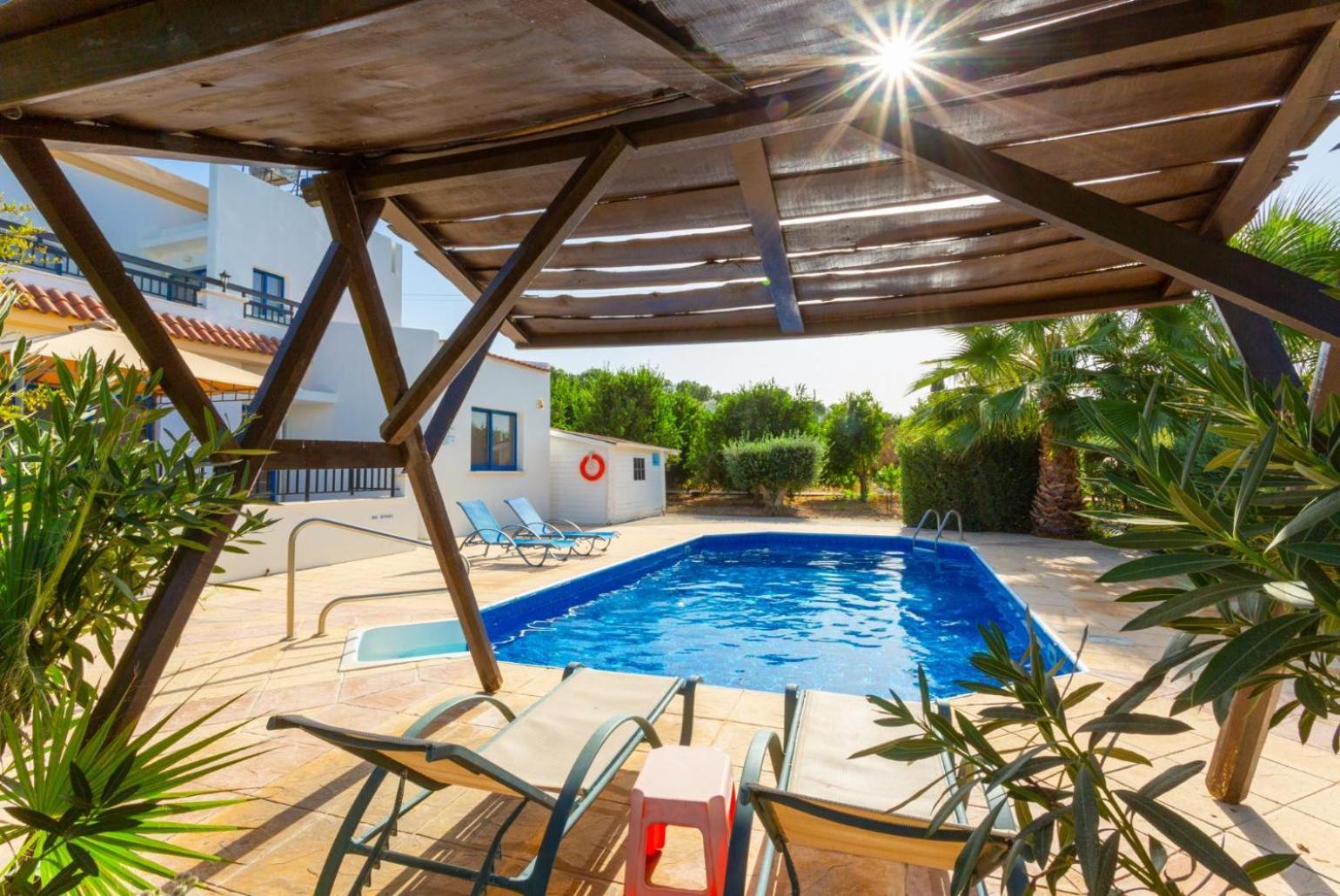 Villa Charoula Pente Paphos Exterior foto